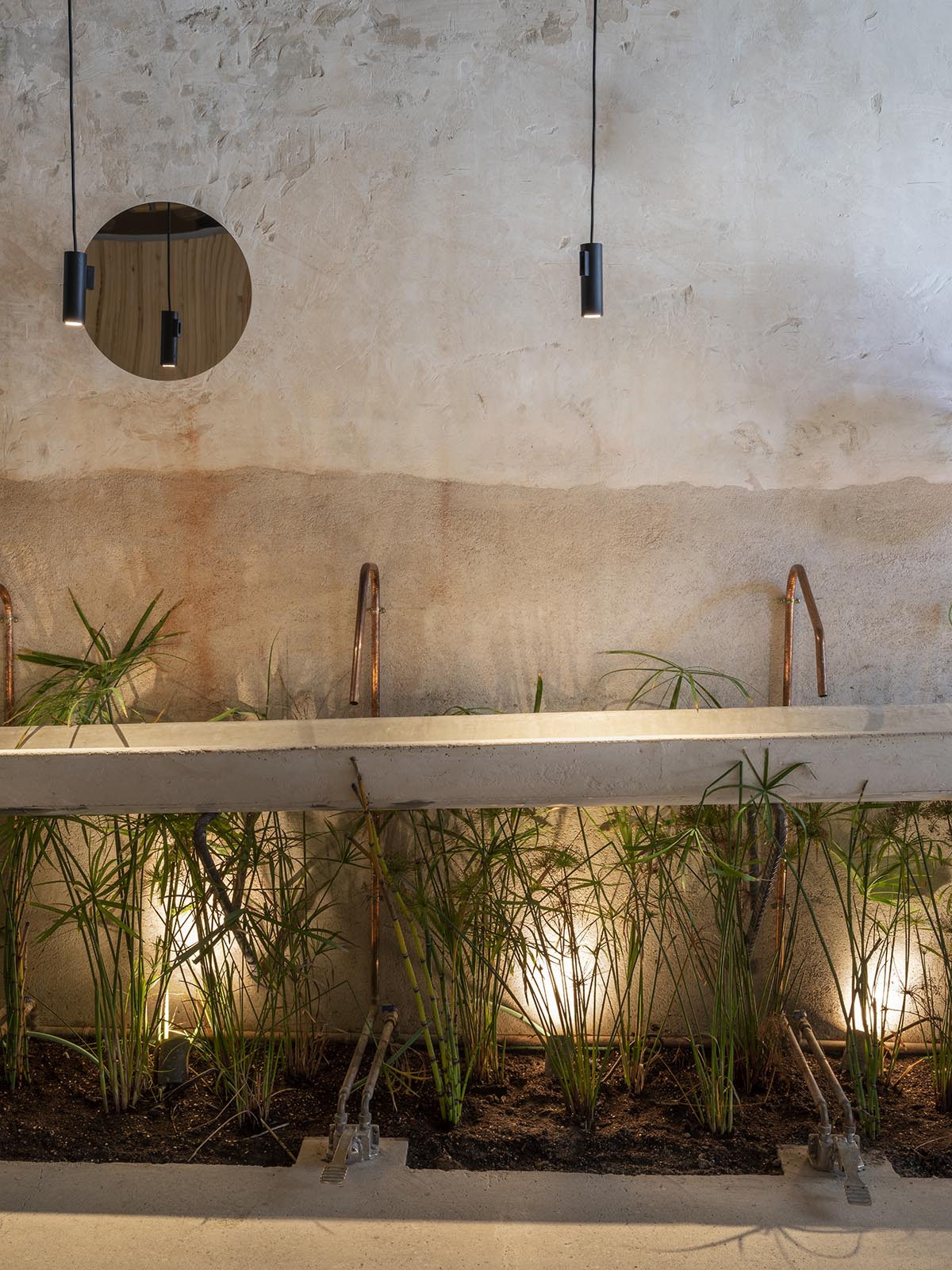 SelgasCano and Andreu Carulla convert industrial mechanical workshop into a restaurant in Madrid