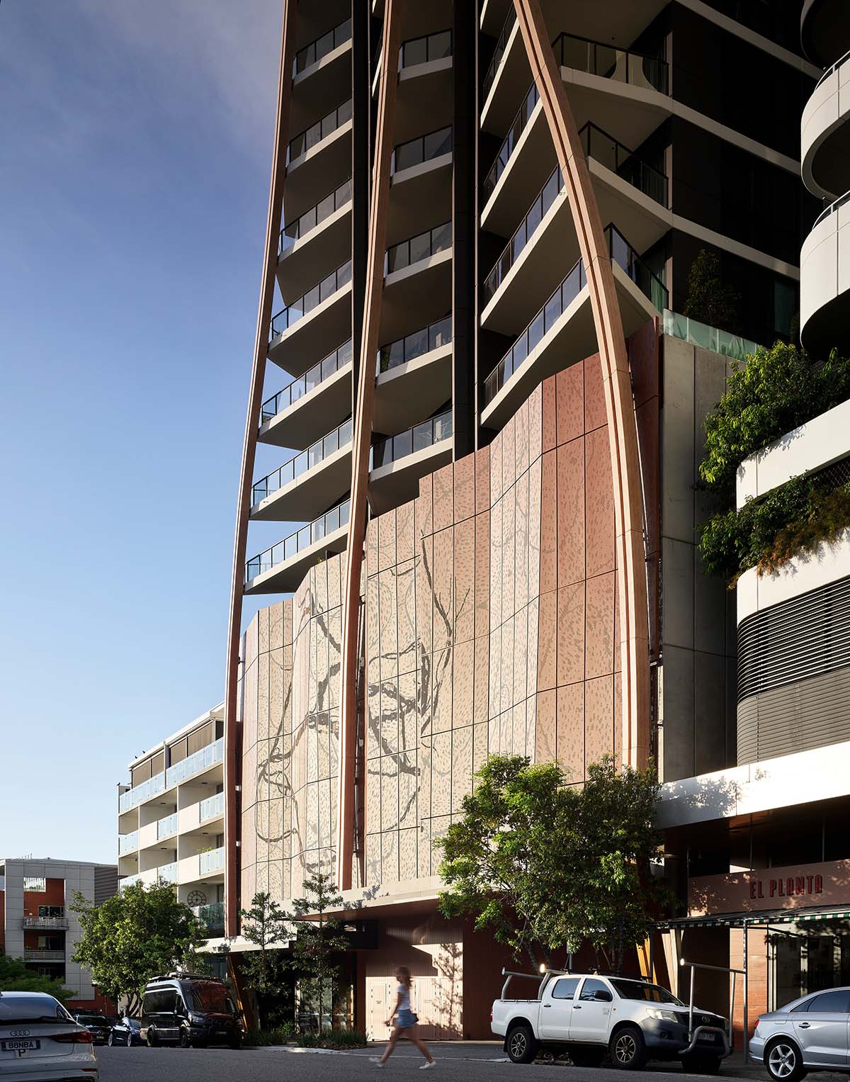 Koichi Takada Architects completes skyscraper featuring organic and meandering façade in Brisbane