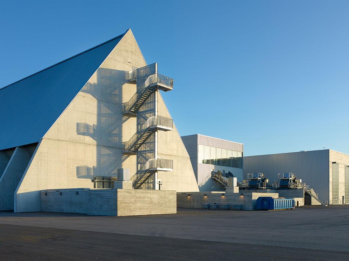 Kivinen Rusanen Architects completes Vuosaari Bioenergy Heating Plant in Helsinki