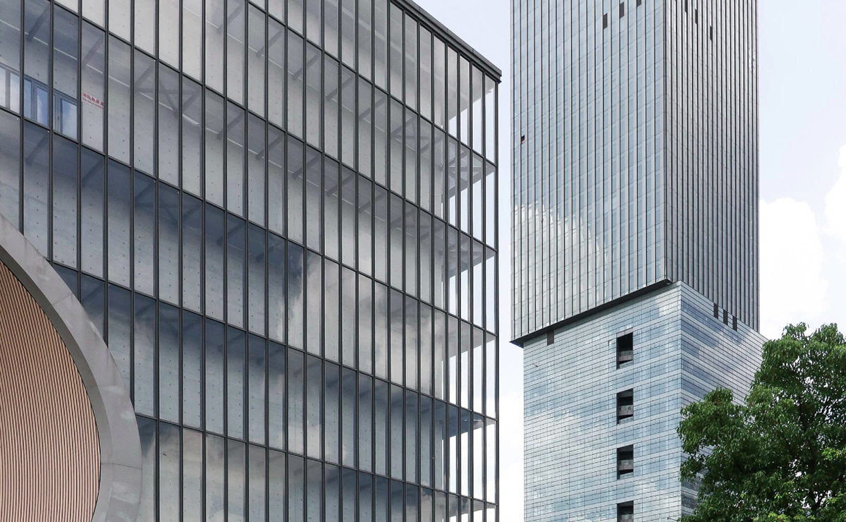 Yueqi Jazzy Li photographs Tadao Ando’s Shanghai Poly Grand Theatre