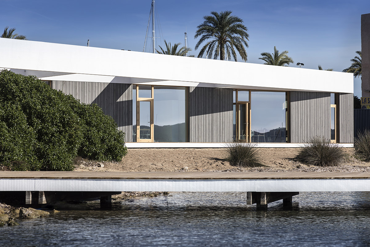 Marià Castelló Architecture completes Water Sports Center with permeable geometry in Formentera