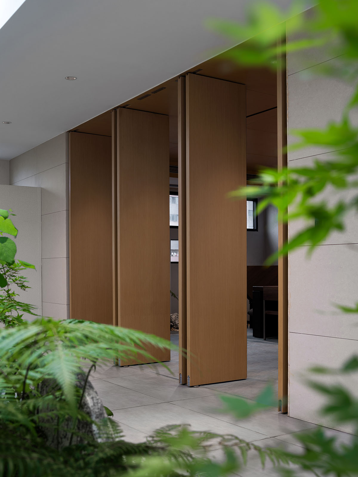 LubanEra Design completes Resoul Photography Base & Concept Store in Zhongshan