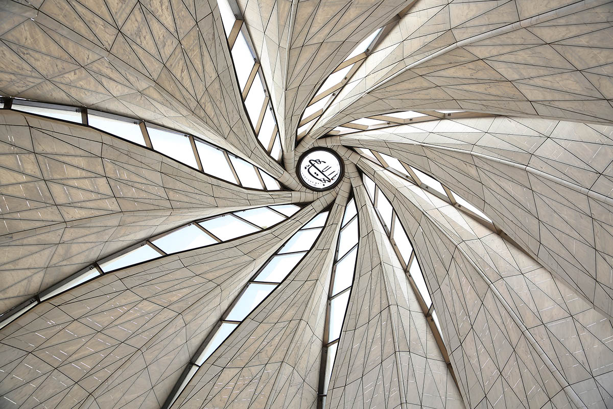 Hariri Pontarini Architects' Baha’i Temple of South America wins 2019 RAIC International Prize