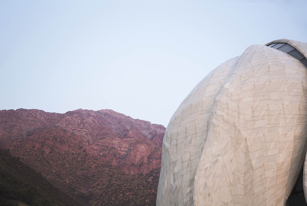 Hariri Pontarini Architects' Baha’i Temple of South America wins 2019 RAIC International Prize