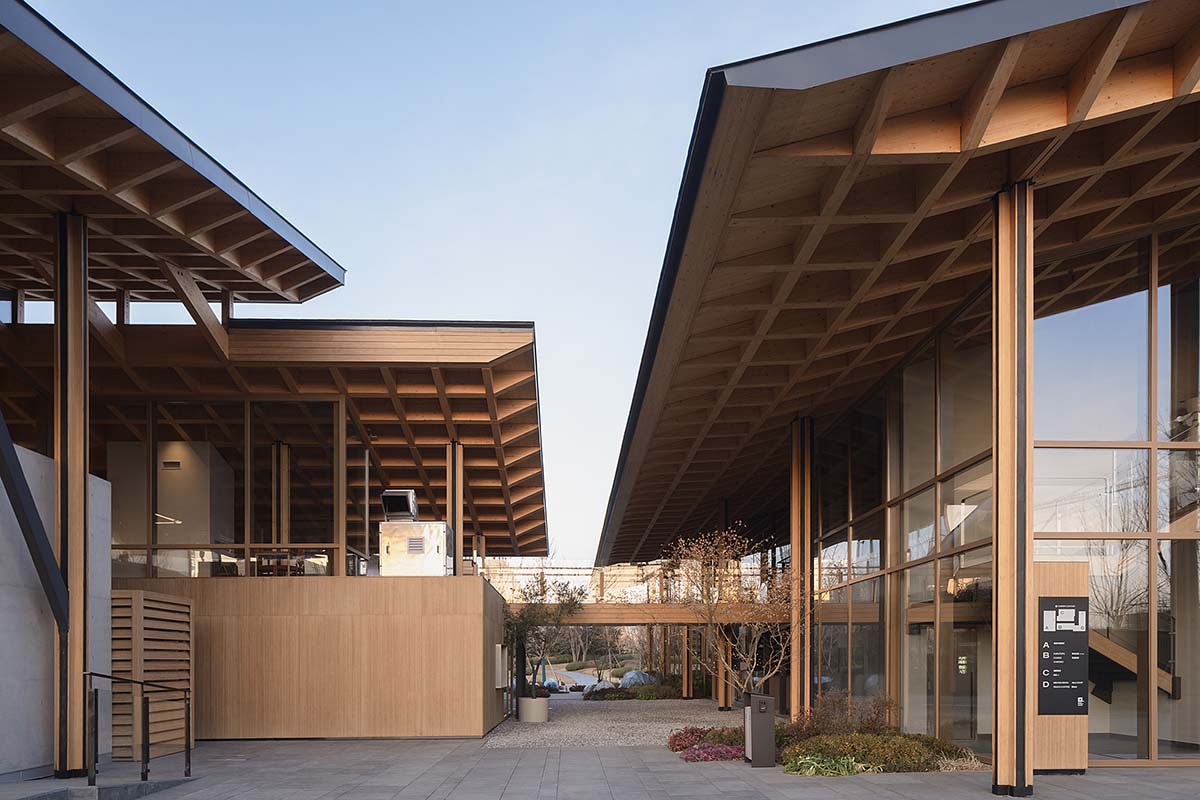 Community market by a9a rchitects features modular spaces from reusable wood in Henan