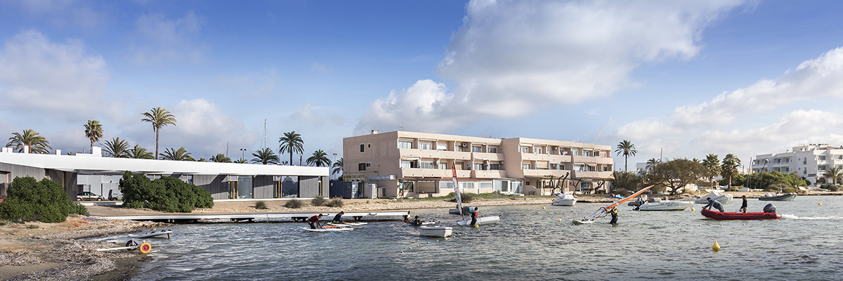 Marià Castelló Architecture completes Water Sports Center with permeable geometry in Formentera