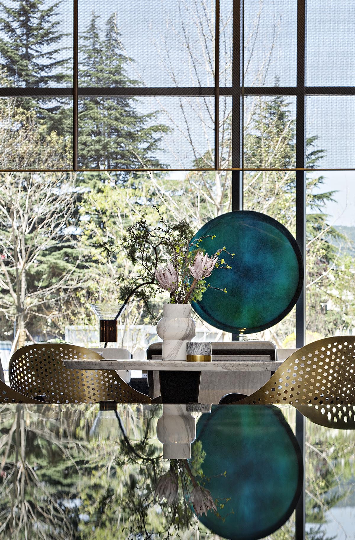 Das Design completes the interior of Tianshui Jialangyuan Sales Center in China