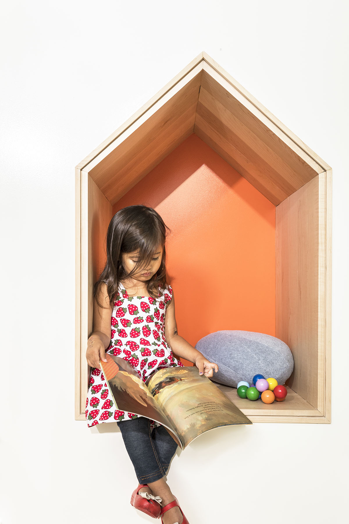 BAAO Architects and 4|MATIV Design Studio design home-like preschool and cultural center