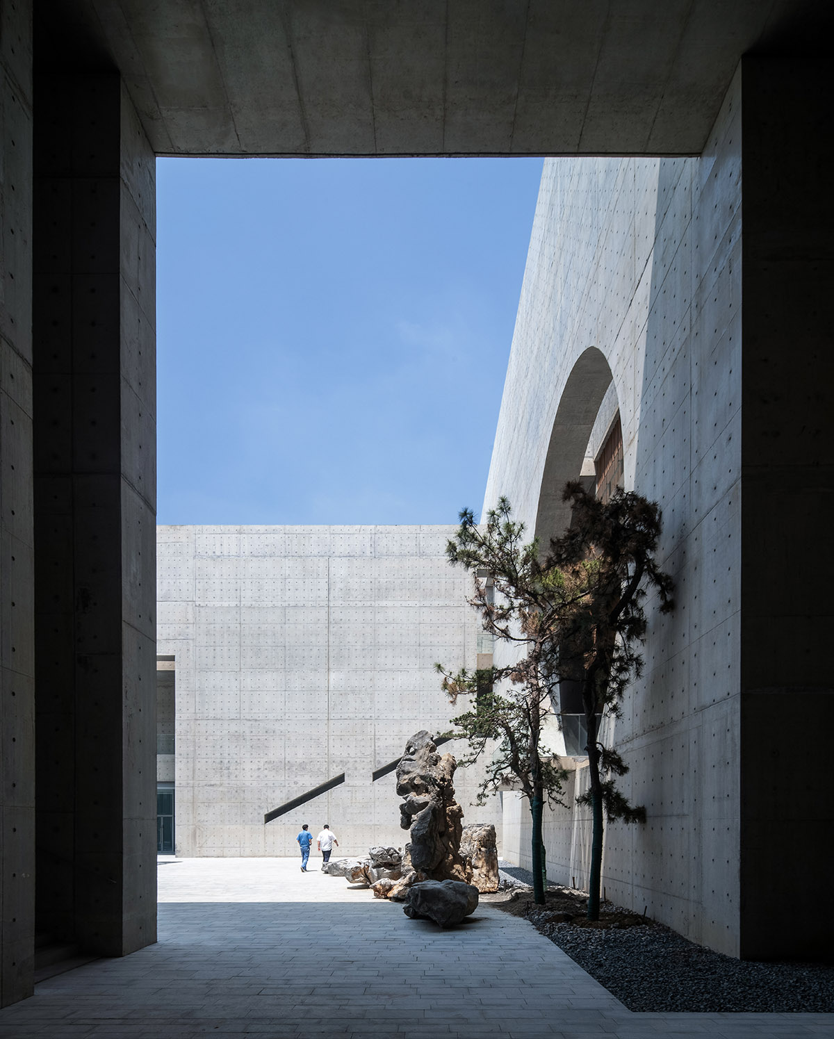 Studio Zhu-Pei creates generous urban space with