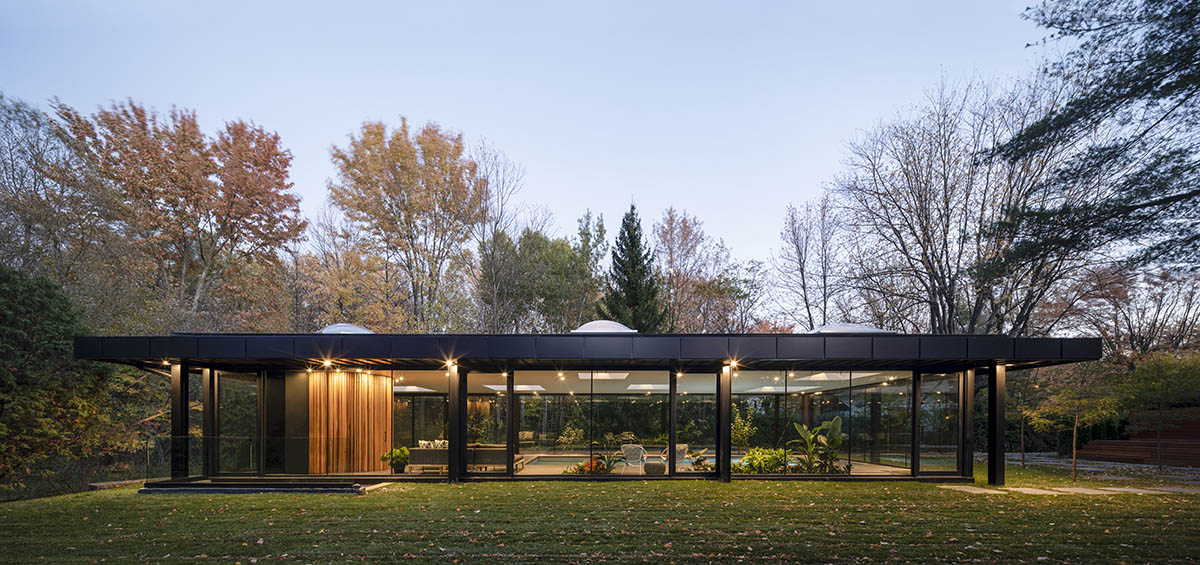 Maurice Martel architecte's pavilion with dark roof is