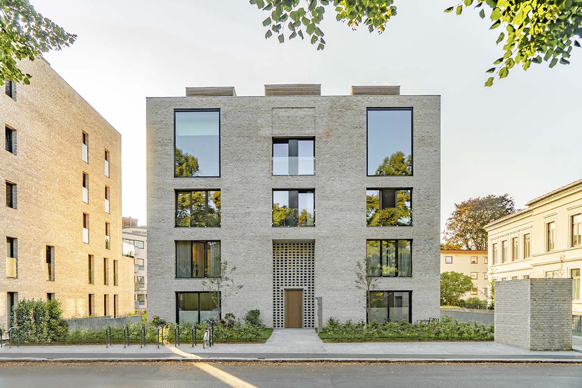 Reiulf Ramstad Architects completes Oslo residential complex with hand-made bricks