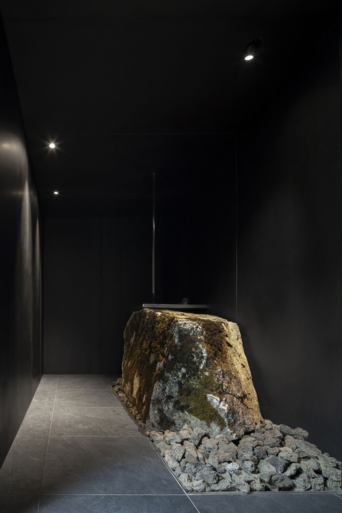 100A associates designs minimalist yoga center featuring pastel-toned color palette in South Korea