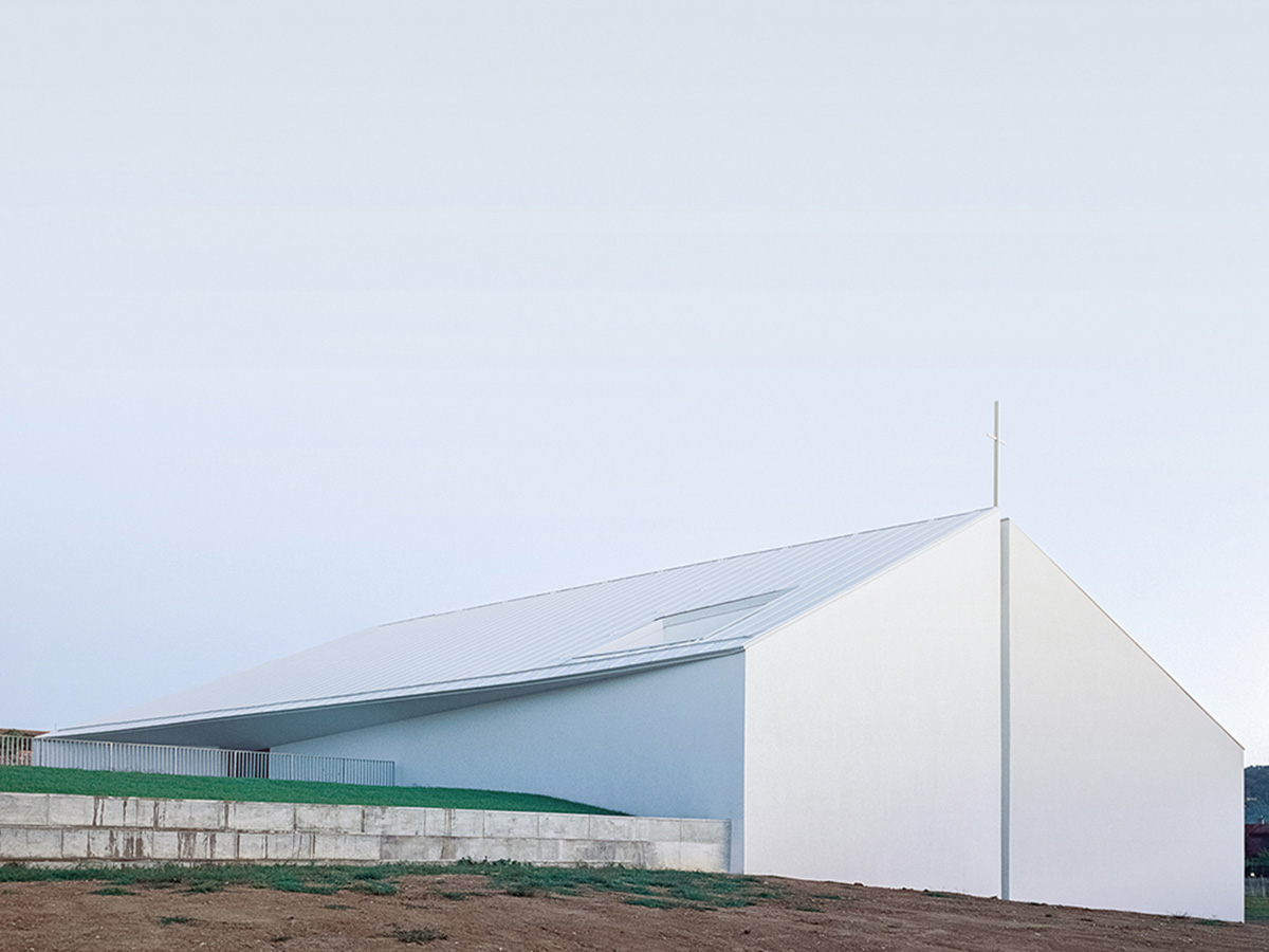 A team of young architects completes church of the Penitent Thief on the outskirts of Bologna