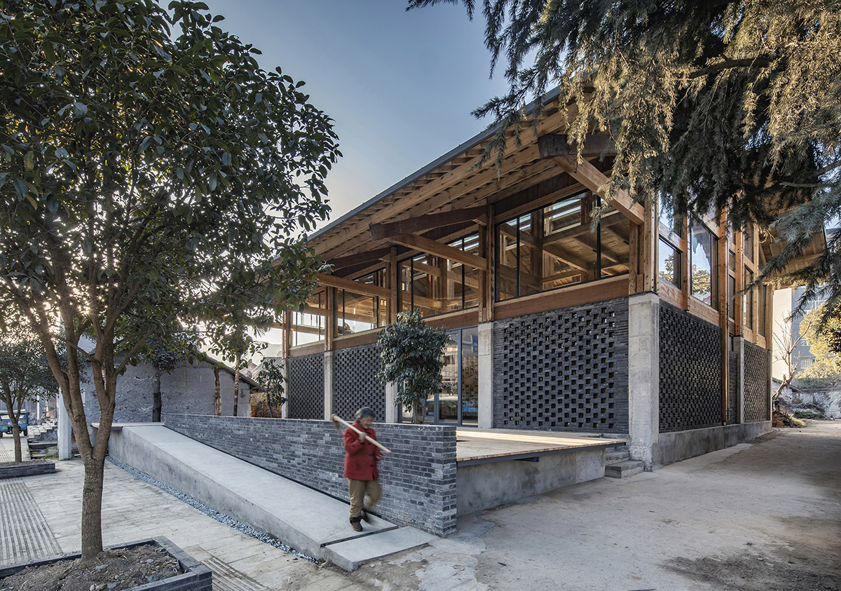 LUO studio completes Party and Public Service Center of Yuanheguan Village in China