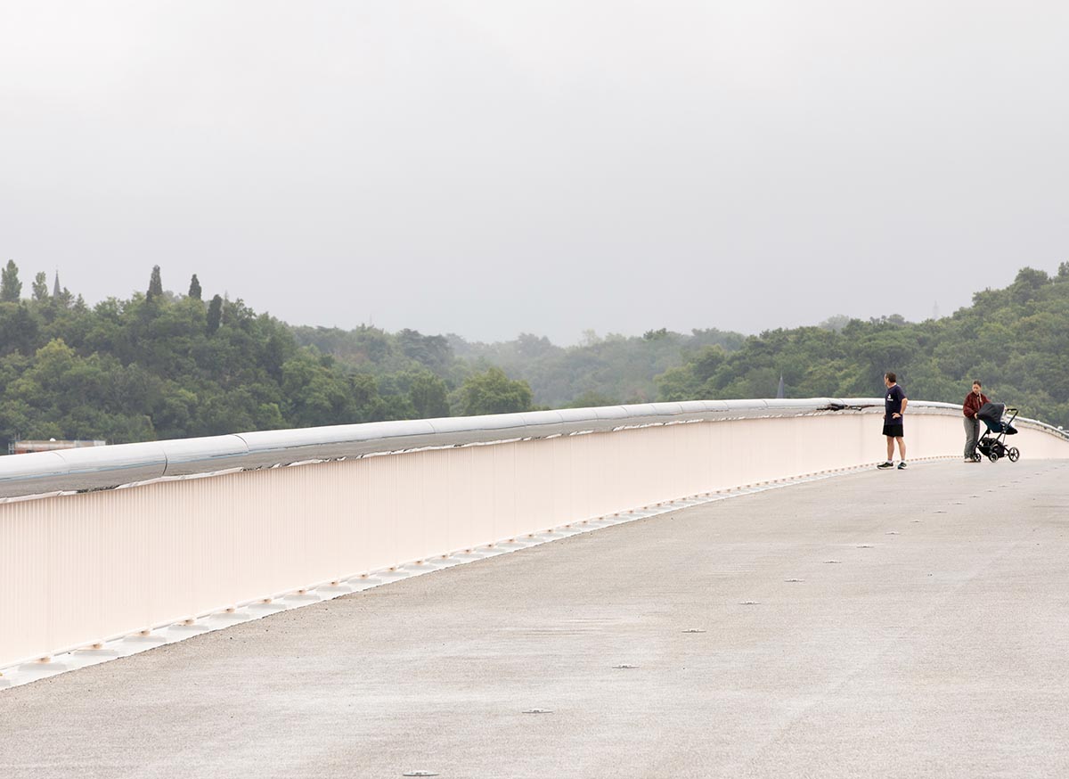OMA opens Simone Veil Bridge