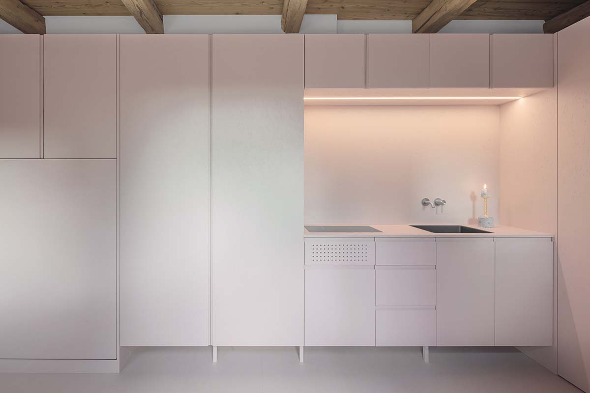 Whispers of renewal: bergmeisterwolf reimagines former chicken coop as a retreat in Italy