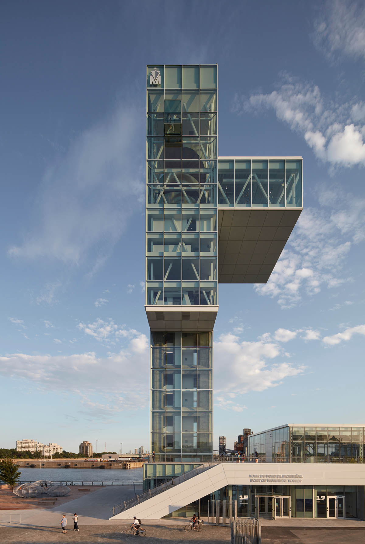 Provencher_Roy completes steel-framed Port of Montréal Tower and Grand Quai in Montreal