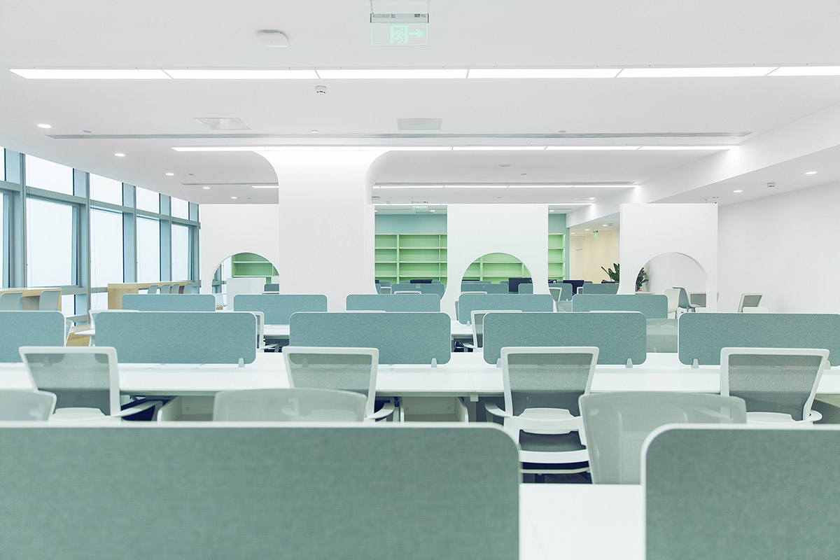 InDeco completes Ruhnn Culture Office with colorful spatial pattern in Hangzhou, China