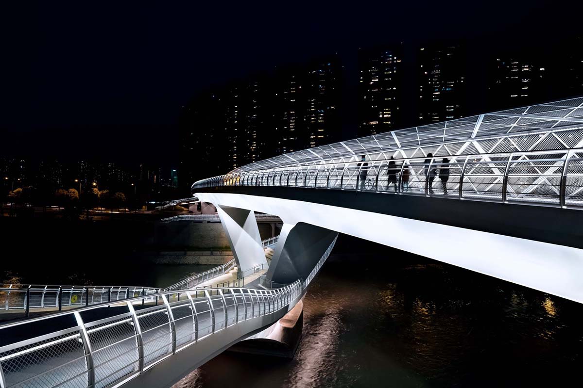 SCSJ completes intertwined and wavy pedestrian bridge in Chengdu, China