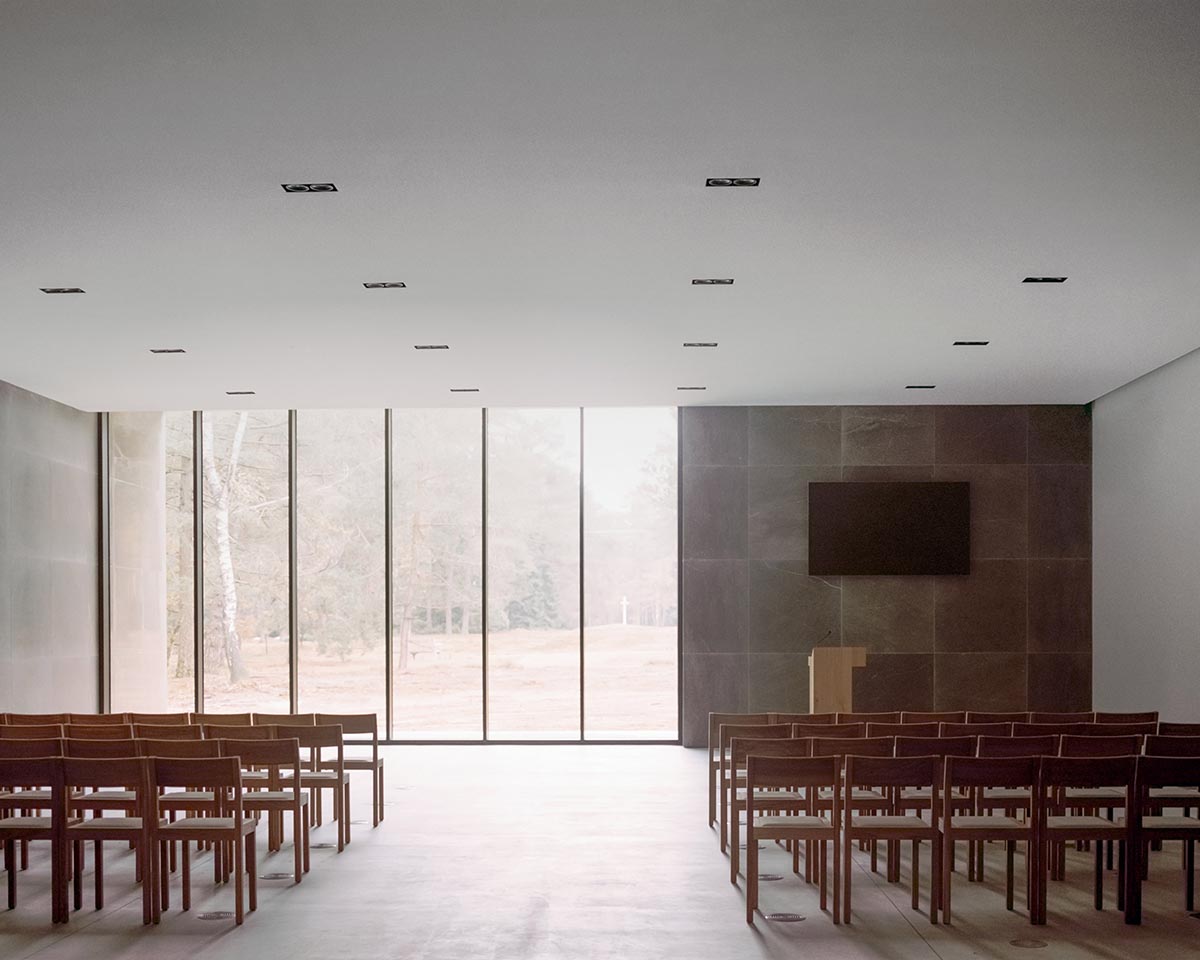 KAAN Architecten built serene Loenen Pavilion commemorating Dutch victims among pine trees