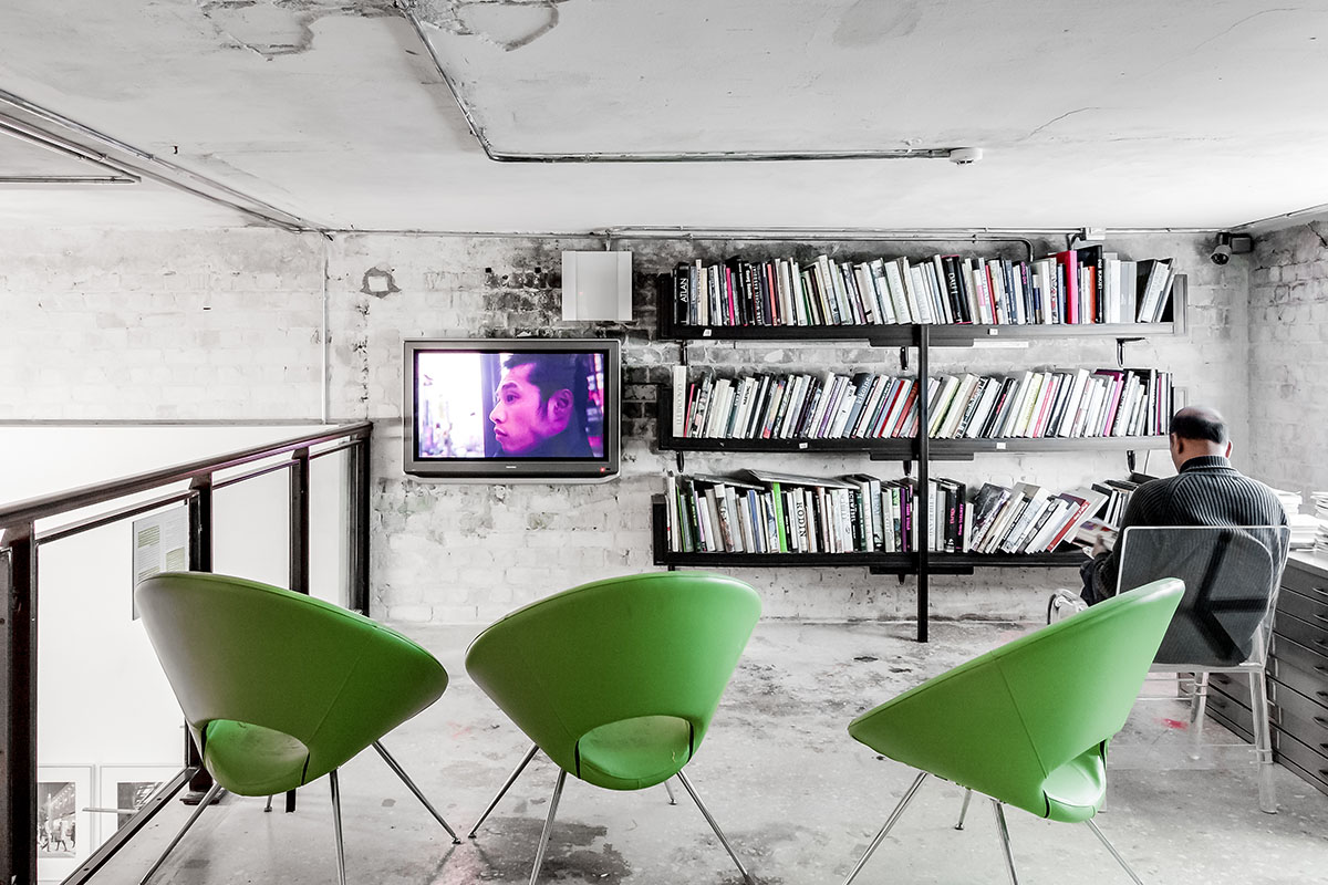 A. Lerman Architects converts old print factory into contemporary art gallery in Tel Aviv