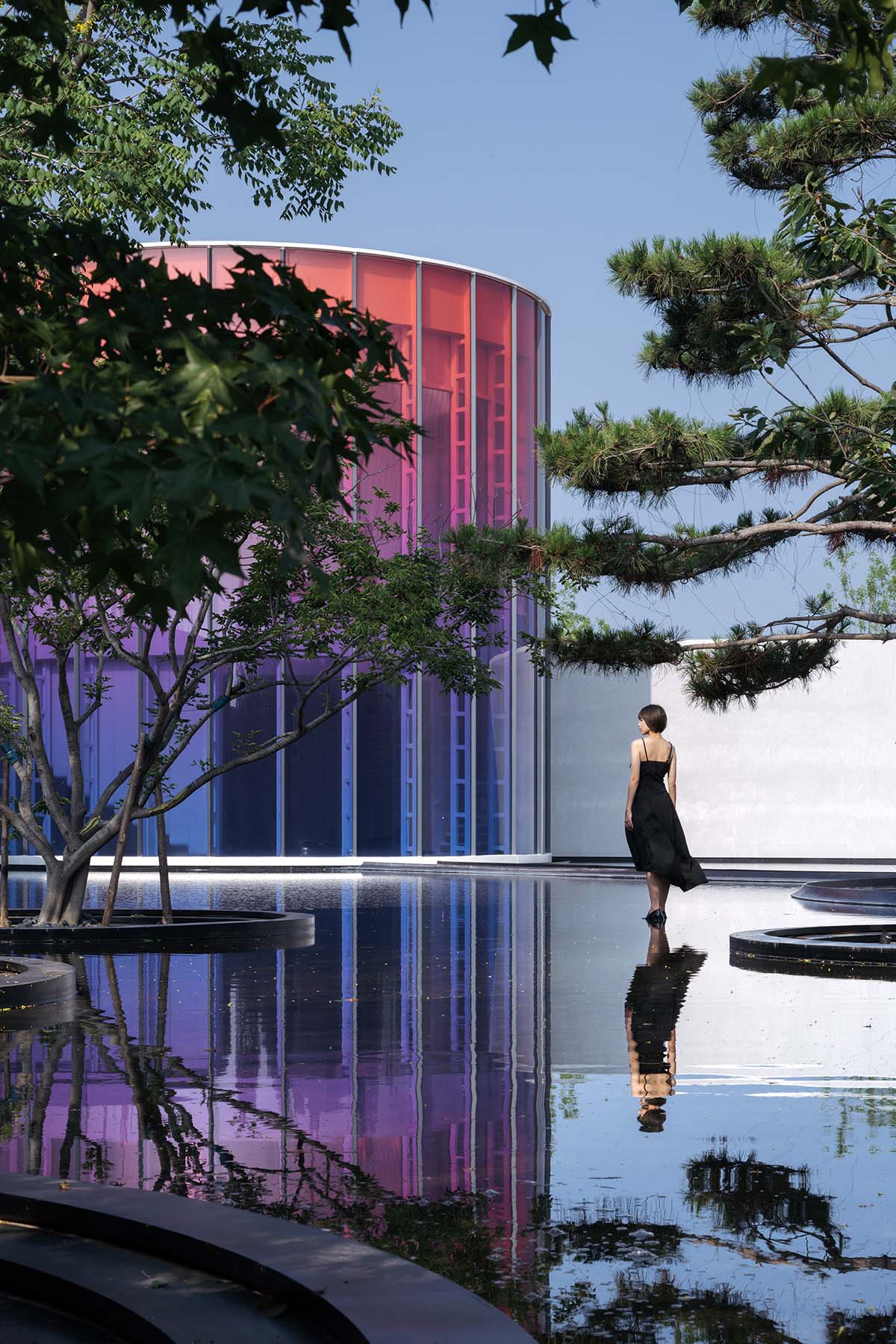 Circular, oval and square volumes form art museum designed by Wutopia Lab in China 