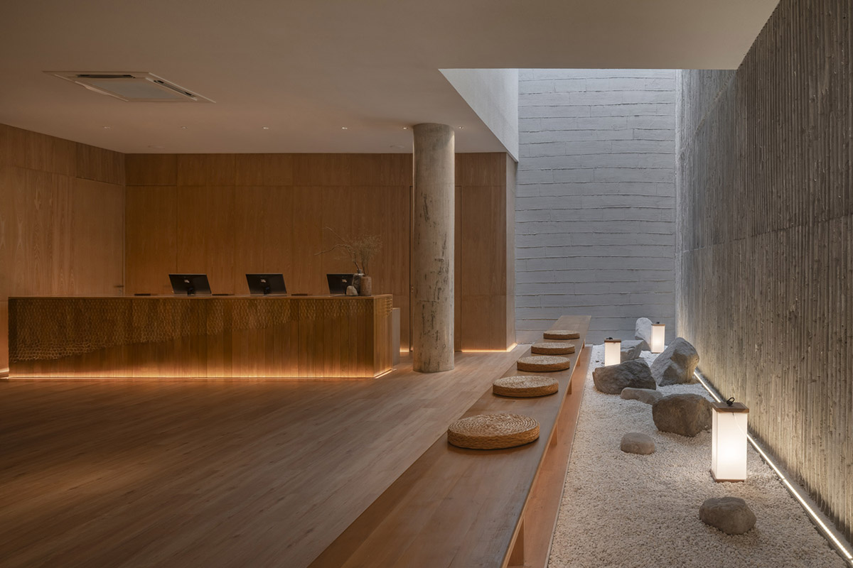 Sixseven Studio creates tranquil interiors for wellness center in Thailand inspired by Japanese art