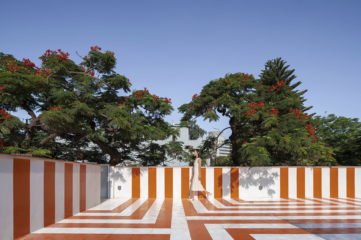 Wutopia Lab completes orange-colored vertical micro social complex with light tower in Guangzhou