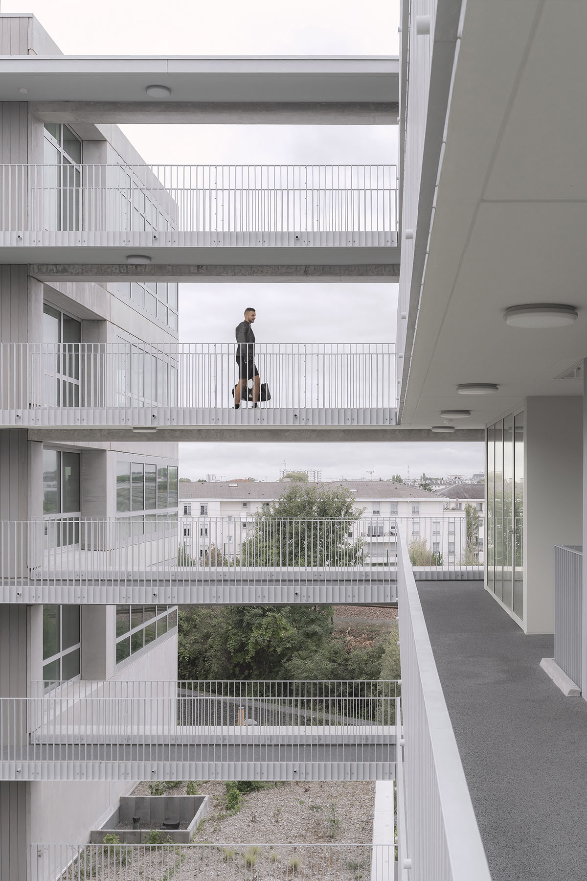 KAAN Architecten completes a compact mixed-use building with a domestic vibe in Nantes, France