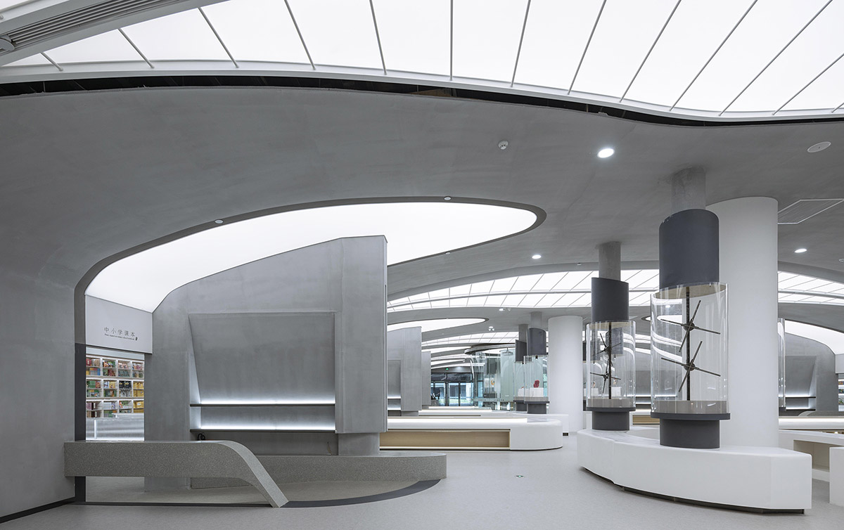 Gonverge Interior Design completes futuristic Fengdong E Pang Bookstore in Xi'an City