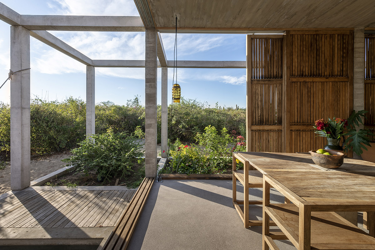 Concrete columns and beams wrap Cosmos House designed by S-AR in Mexico