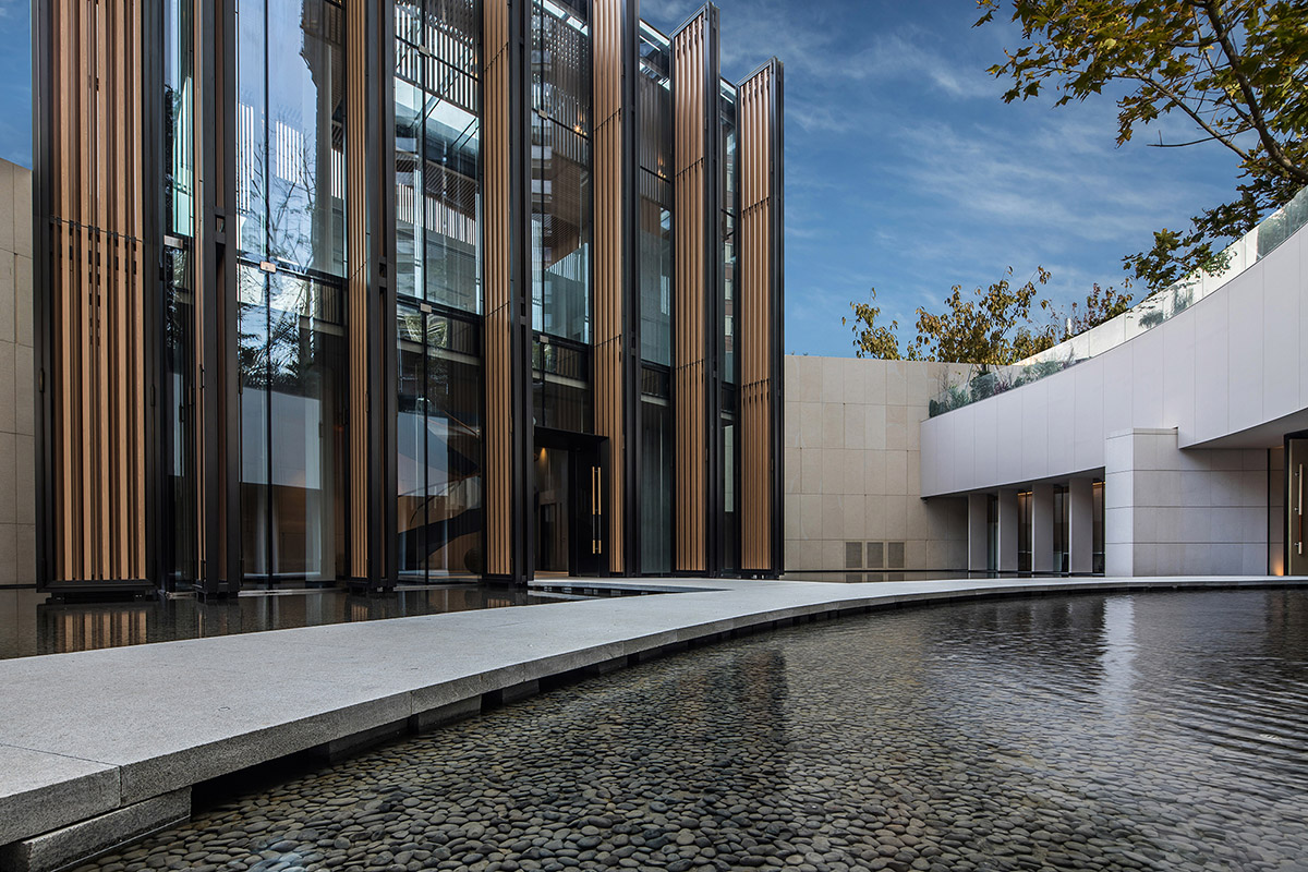 CCD from China Designed A Cavern Wonderland with Marks of the Former Fishing Village