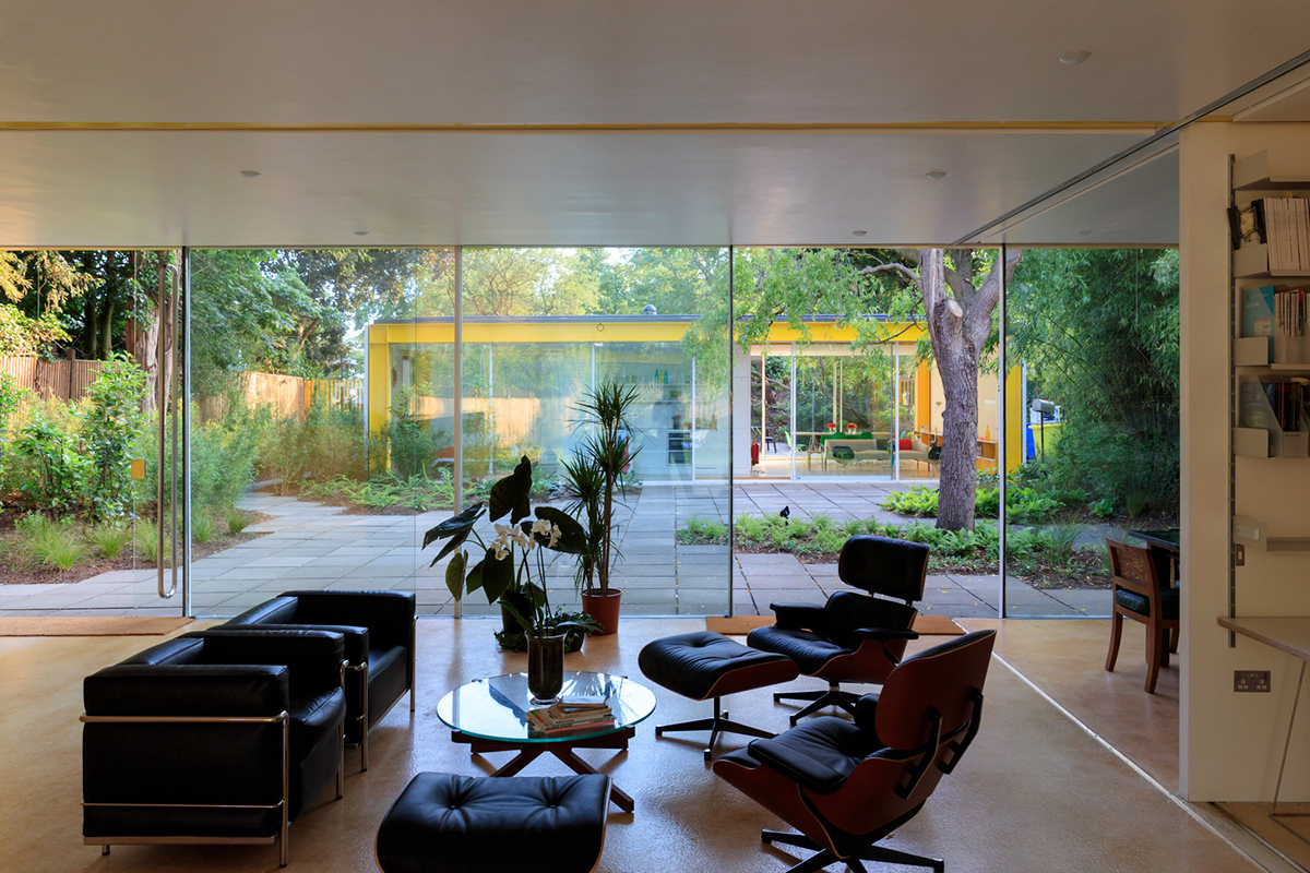 Harvard GSD unveils restored version of Wimbledon House in London