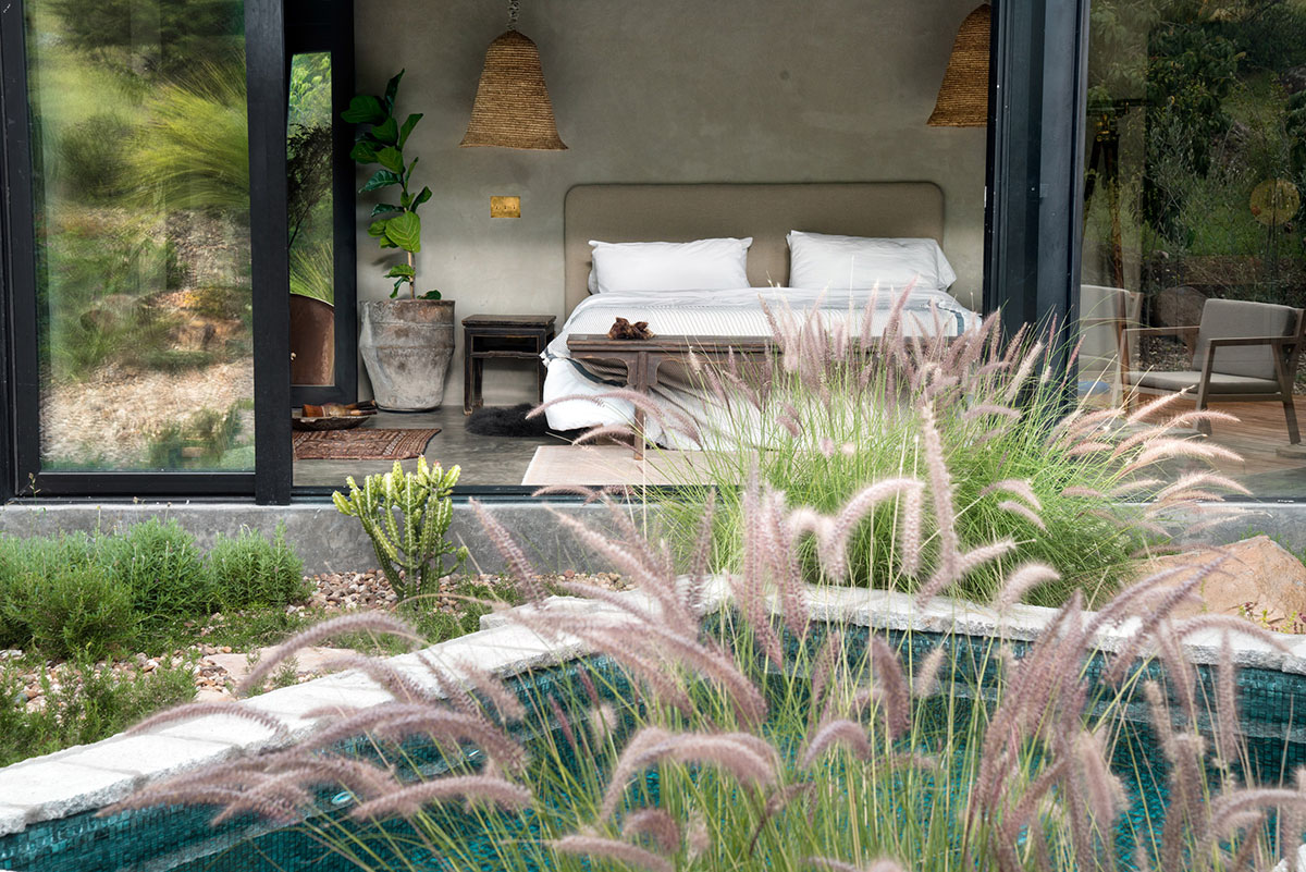 Prashant Ashoka designed mirrored cabin on the central Mexican highlands