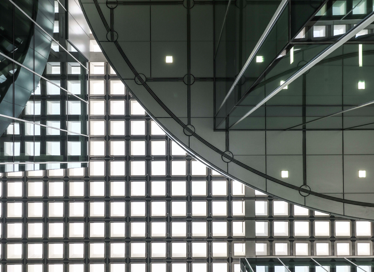 New photographs of OMA’s Qatar Foundation Headquarters revealed by Yueqi Jazzy Li