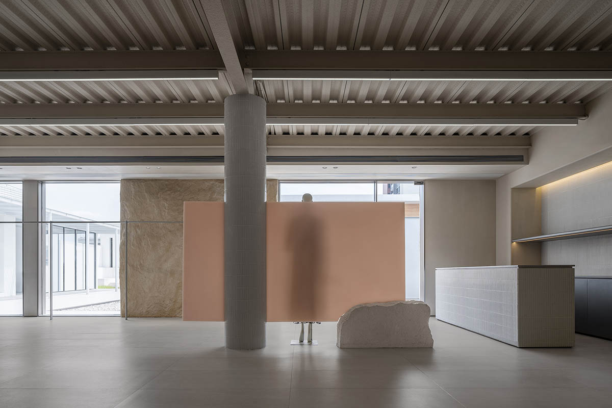 LubanEra Design completes Resoul Photography Base & Concept Store in Zhongshan