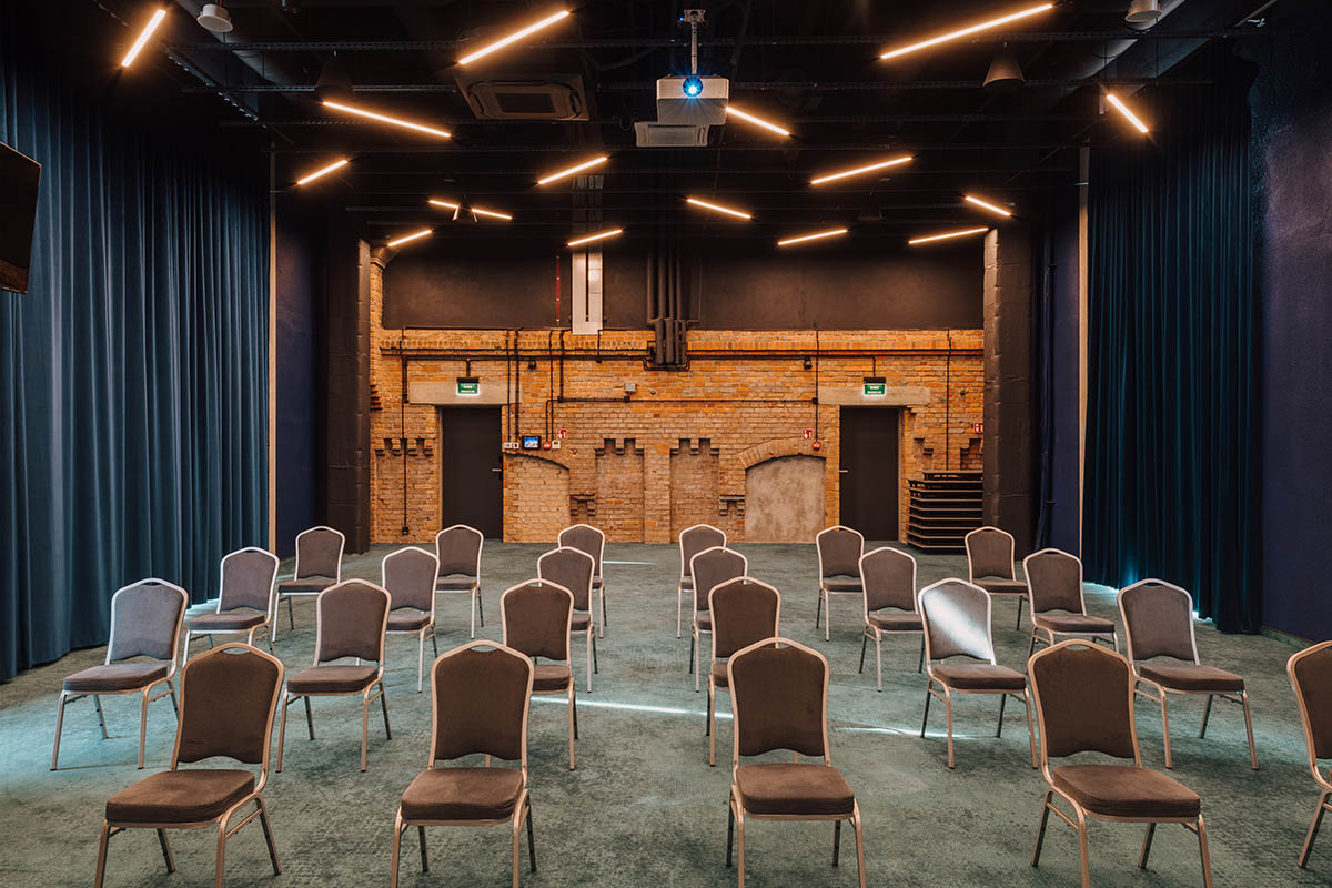 Bulak Projekt transforms former sugar factory into hotel complex with industrial look in Poland  