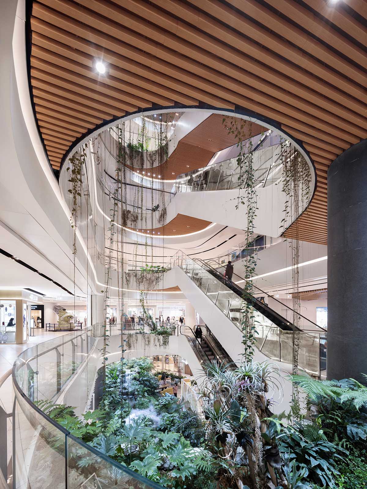 Shopping mall design with plants in Mongolia - iXtenso – retail trends