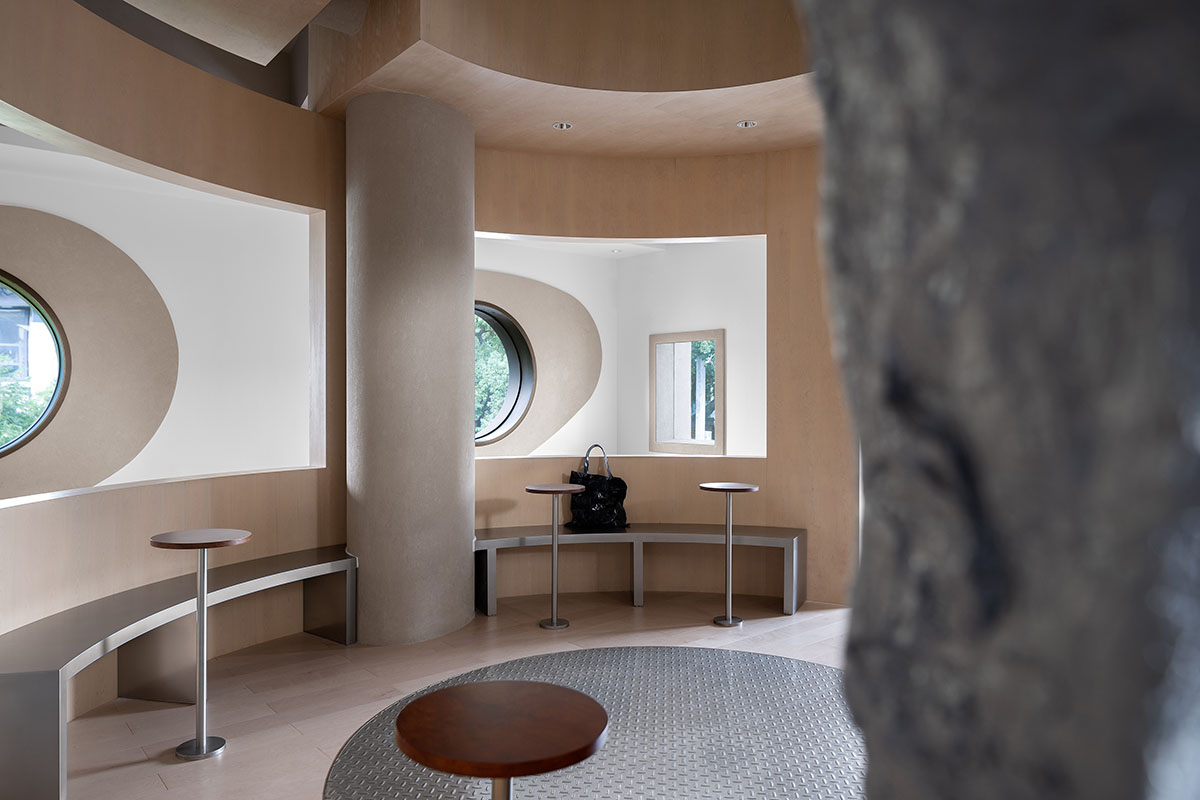 OYTT Design creates interiors featuring irregular-shaped caves and curved walls for a shop in China 