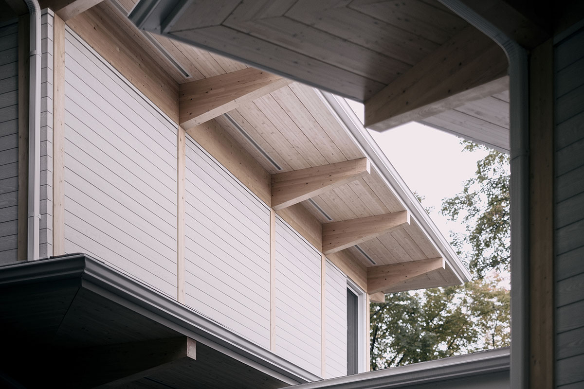 Alain Carle Architecte completes Rolo House on rocky mountains to observe landscape in Quebec