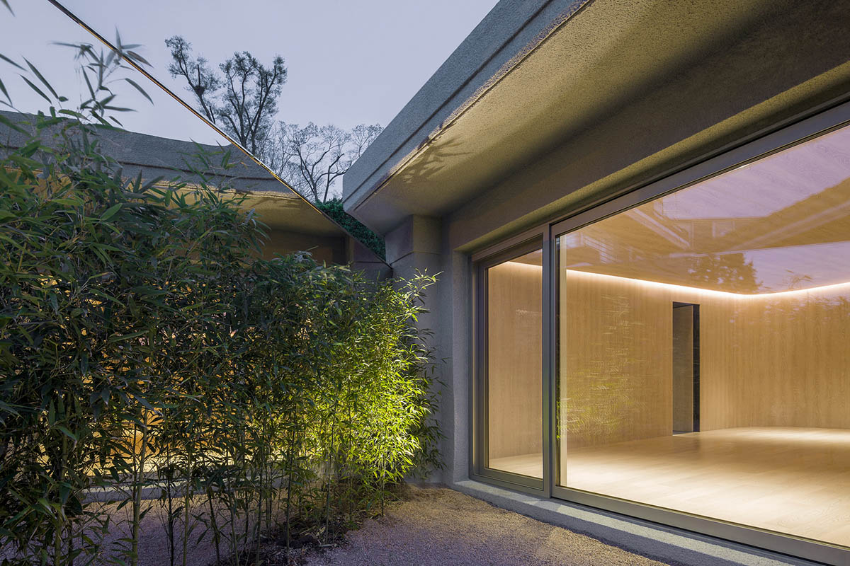 100A associates designs minimalist yoga center featuring pastel-toned color palette in South Korea