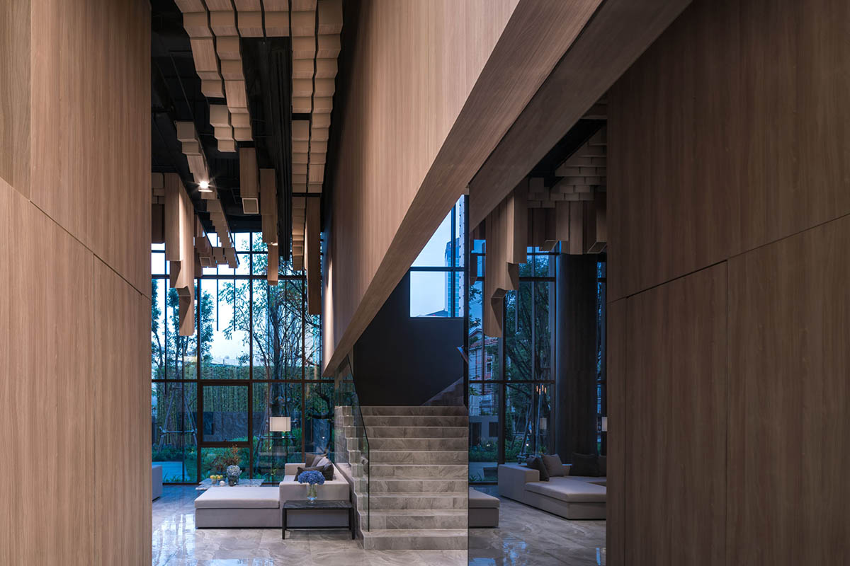 Anonym creates sculptural ceiling for Oka Haus sales gallery in Bangkok