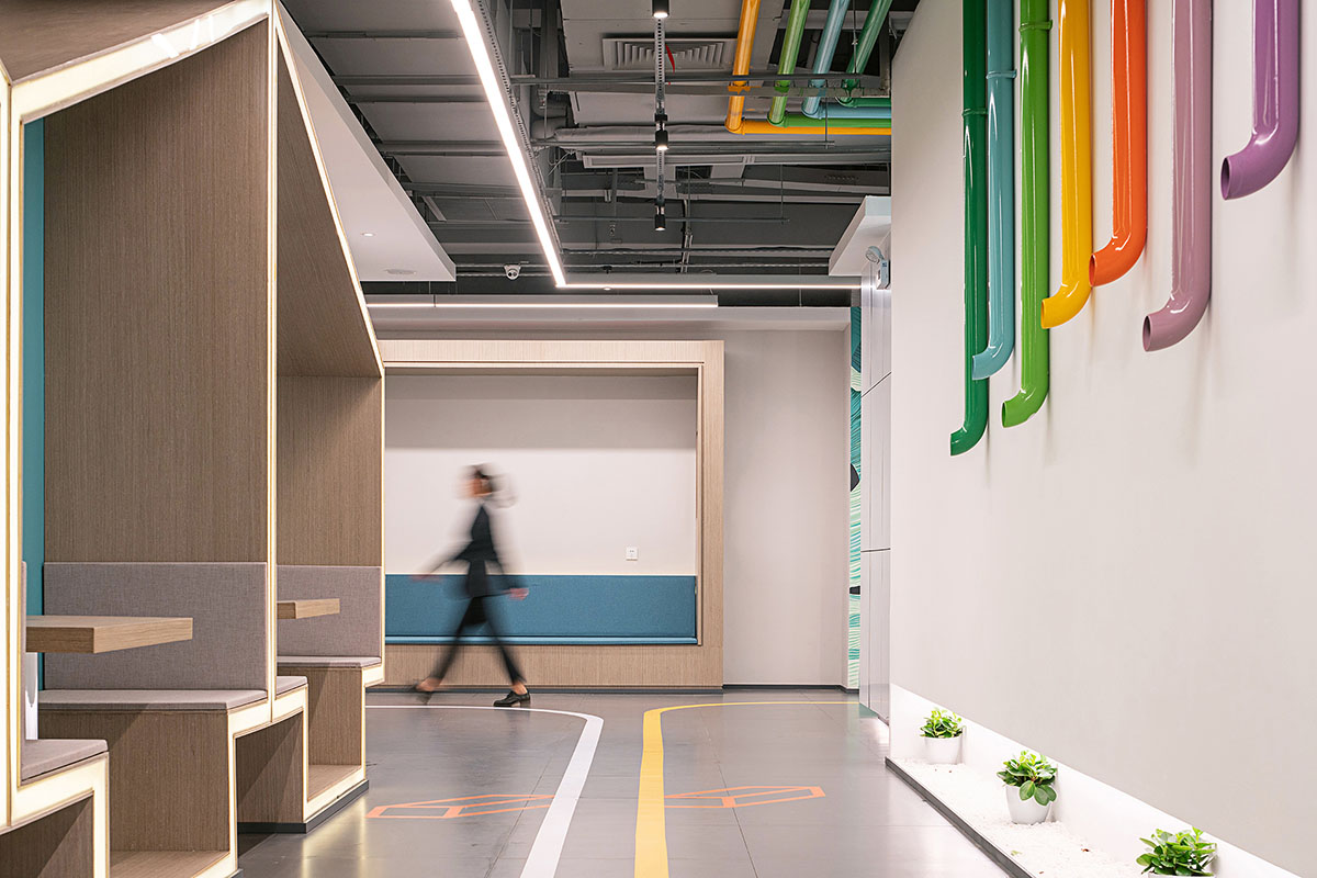 GWP Architects completes the interior of a co-working space in Shanghai