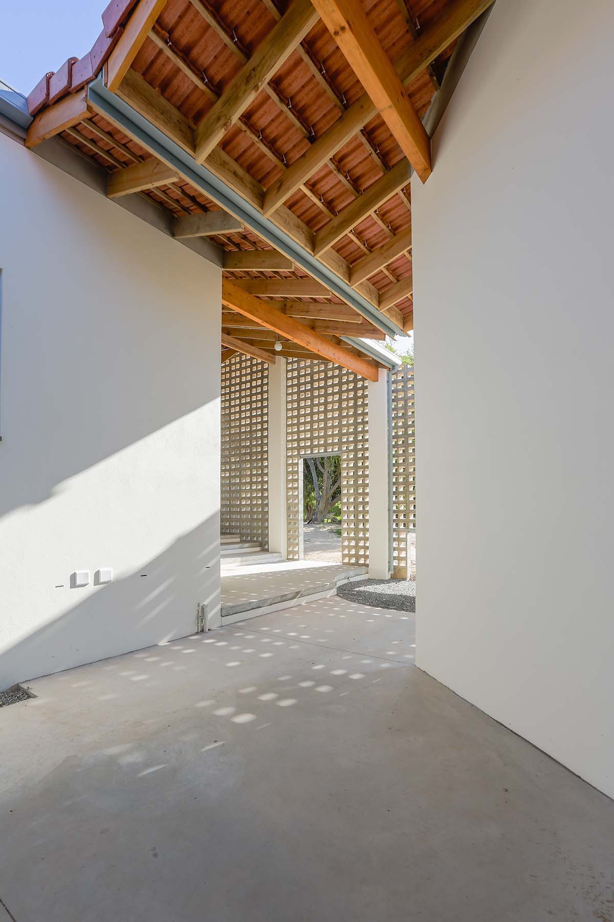 Academy Stellenbosch Campus in South Africa adopts high-quality education with minimal resources