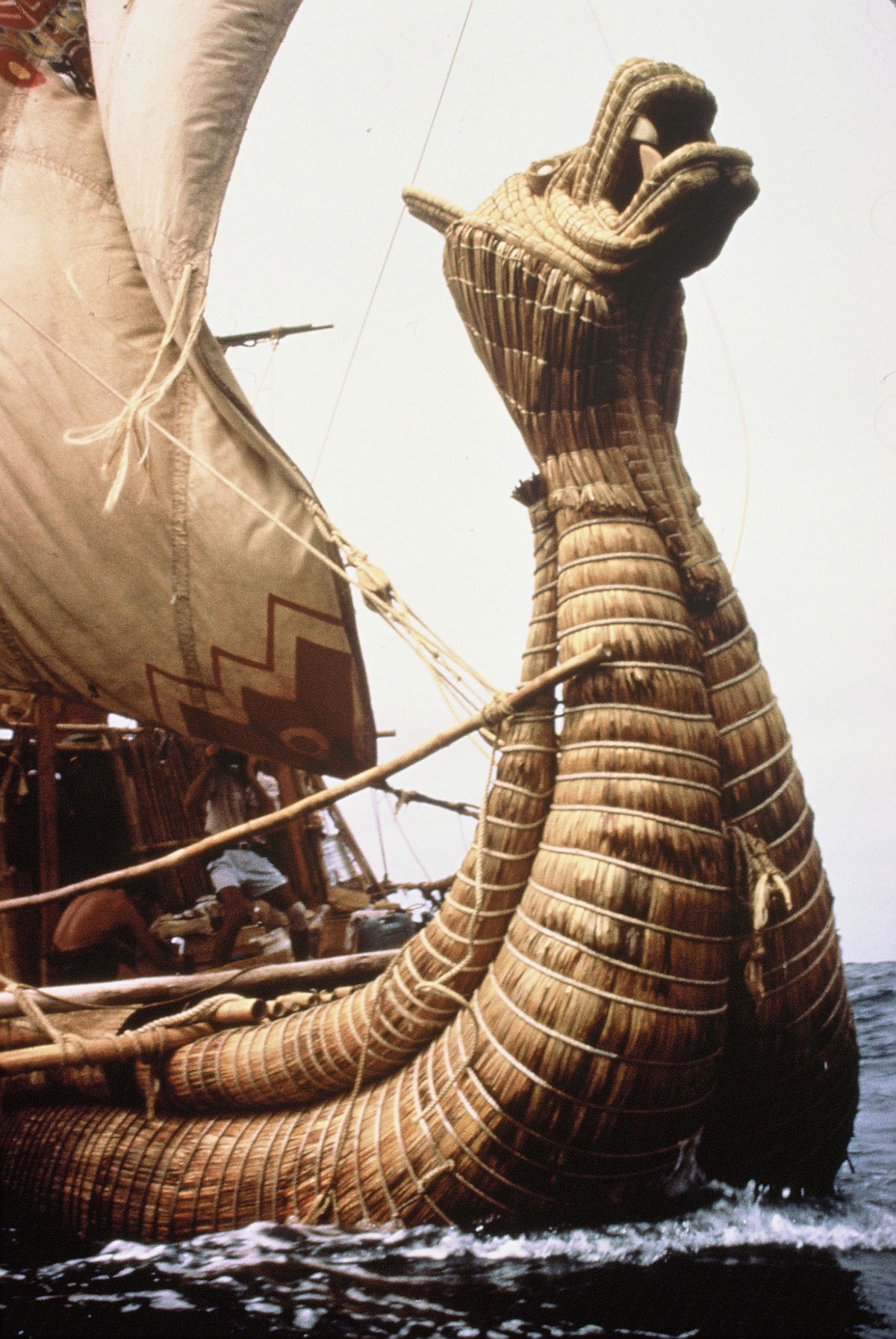 Peru Pavilion will unfold the ancestral techniques of the Uros and Aimara communities 