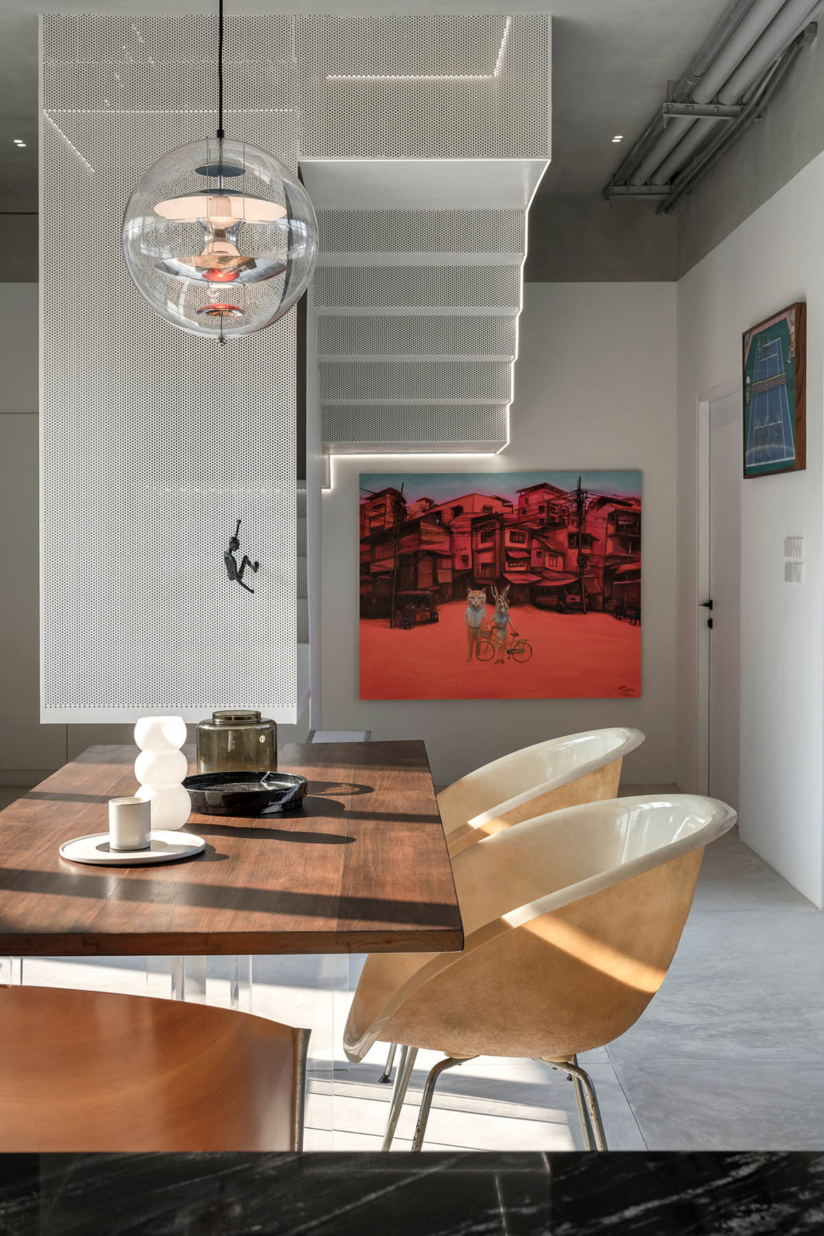 AUN Design Studio adds steel fence to private home for airy entrance in Bangkok