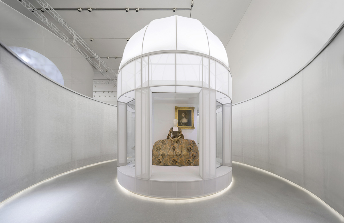 Studio 10 designs exhibition space with white tubular structures and black translucent ramps in China
