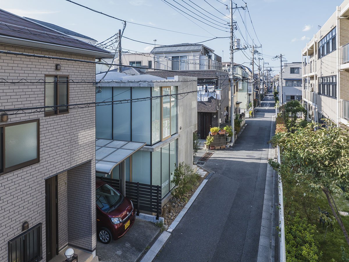 IGArchitects completes Check Patterned House on a corner site in Japan