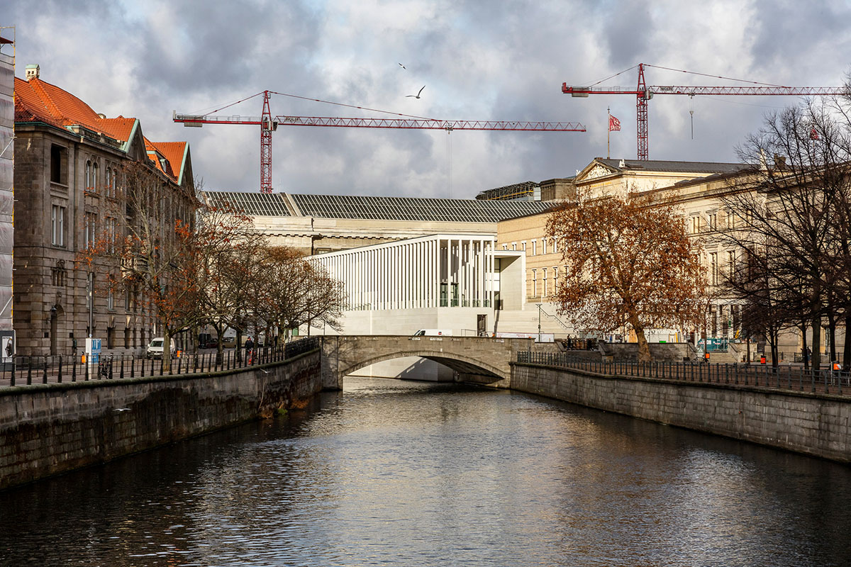 David Chipperfield completes James Simon Galerie as a new gateway to Museum Island in Berlin
