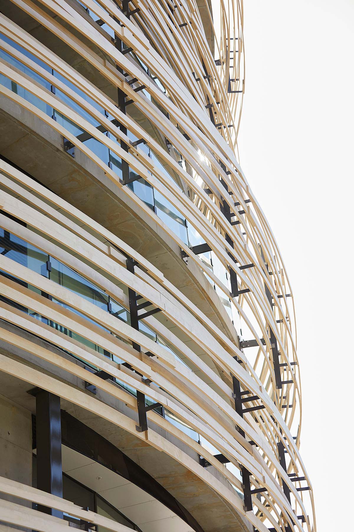 Irregular wooden threads wrap Kengo Kuma's